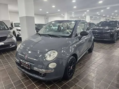 Usata Fiat 500C Lounge 95 CV (69 kW) 2011 Grigio moda metallizzato Cabrio