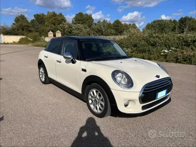 Usata Mini Cooper 116 CV (85 kW) 2015 Utilitaria