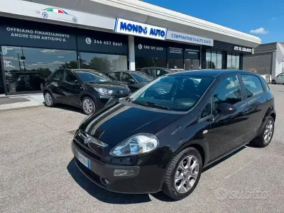 Begagnad Fiat Punto Evo Dynamic 105 HK (77 kW) 2010 Brun Halvkombi