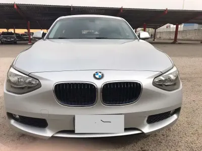 Usata BMW 118 143 CV (105 kW) 2015 Grigio Utilitaria