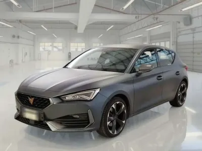Usata Cupra Leon 150 CV (110 kW) 2023 Magnetic tech matt grey Berlina