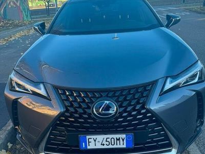 usata Lexus UX 250h - 2020