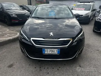 Usata Peugeot 205 GT 131 CV (96 kW) 2016 Nero Berlina