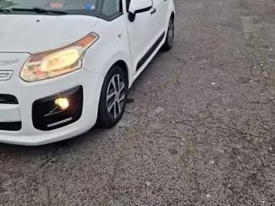 Begagnad Citroën C3 95 HK (69 kW) 2013 Vit Minibuss