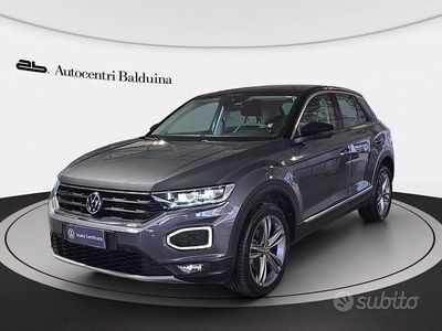 Usata VW T-Roc Sport 150 CV (110 kW) 2021 Grigio indyum/tetto nero SUV