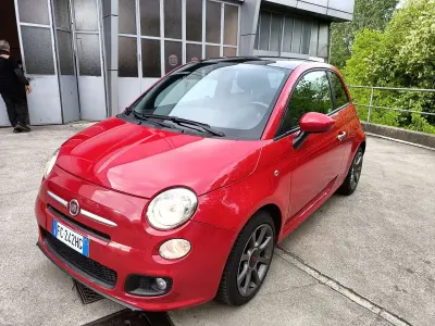 Używany Fiat 500 Sport 86 KM (63 kW) 2015 Czerwony Hatchback