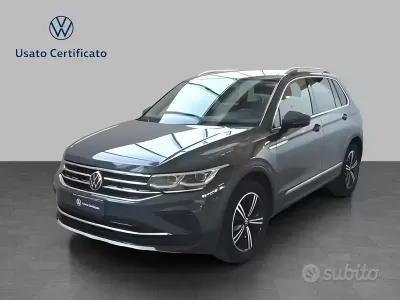 Usata VW Tiguan Elegance 150 CV (110 kW) 2020 Dolphin grey metallizzato SUV