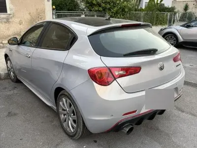 Usata Alfa Romeo Giulietta 120 CV (88 kW) 2017 Bianco Utilitaria