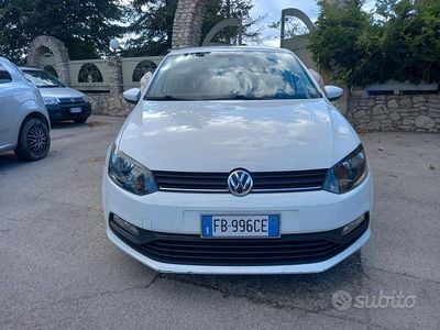 Usata VW Polo Trendline 75 CV (55 kW) 2015 Bianco Berlina