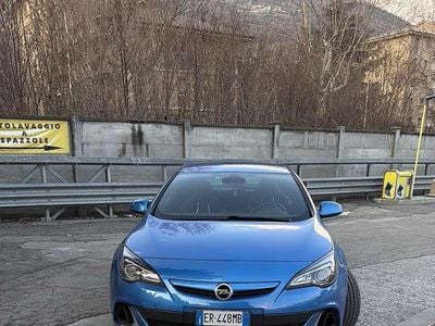 Usata Opel Astra OPC 280 CV (205 kW) 2013 Blu Berlina