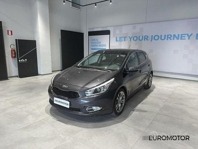 Usata Kia Ceed 128 CV (94 kW) 2012 Grigio Utilitaria