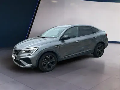 Usata Renault Arkana Engineered 145 CV (106 kW) 2022 Grigio scuro SUV