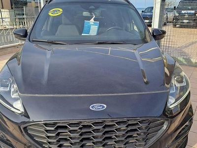 Usata Ford Kuga 120 CV (88 kW) 2022 Nero SUV