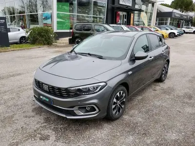 Usata Fiat Tipo 101 CV (74 kW) 2023 Grigio Berlina