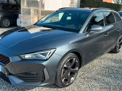 Usata Cupra Leon 150 CV (110 kW) 2024 Grigio Station wagon