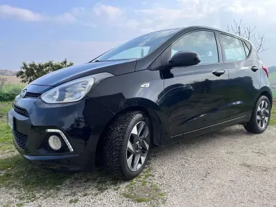 Usata Hyundai i10 Style 67 CV (49 kW) 2014 Nero Utilitaria