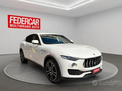 Usata Maserati Levante 250 CV (183 kW) 2018 Bianco SUV