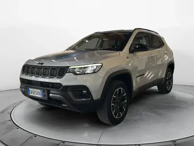 Usata Jeep Compass Trailhawk 241 CV (177 kW) 2023 Grigio SUV