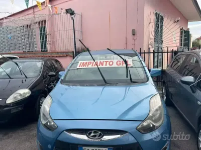 Usata Hyundai i20 Edition 85 CV (62 kW) 2012 Bluazzurro Utilitaria