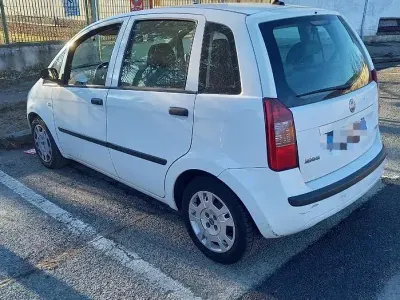 Usata Fiat Idea 69 CV (50 kW) 2005 Bianco Monovolume