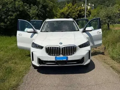 Usata BMW X5 313 CV (230 kW) 2023 Bianco SUV