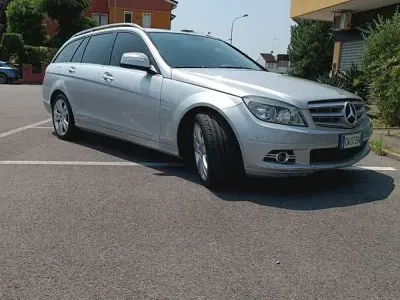 Usata Mercedes C220 Avantgarde 170 CV (125 kW) 2009 Station wagon