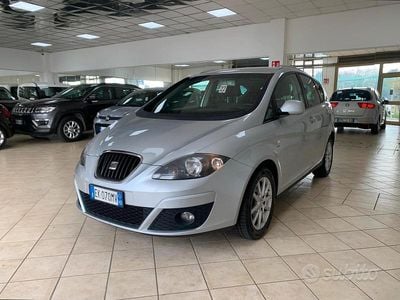 Usata Seat Altea XL Style 105 CV (77 kW) 2012 Grigio Monovolume