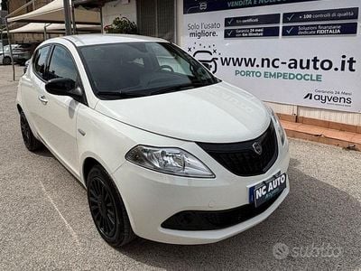 Usata Lancia Ypsilon S 69 CV (50 kW) 2023 Bianco Utilitaria
