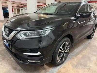Usata Nissan Qashqai N-Connecta 116 CV (85 kW) 2019 Nero SUV