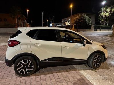 Usata Renault Captur 90 CV (66 kW) 2013 Bianco SUV