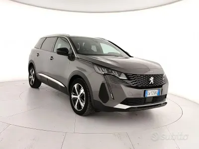 Usata Peugeot 5008 Allure 131 CV (96 kW) 2024 Grigio SUV