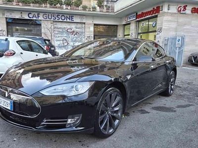 Nero Usata 2015 Tesla Model S Utilitaria | 23.500 €