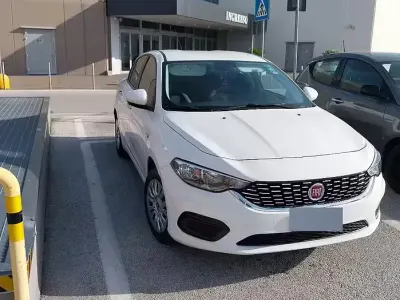 Usata Fiat Tipo 95 CV (69 kW) 2018 Berlina