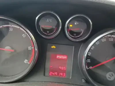 Usata Opel Meriva 95 CV (69 kW) 2014 Grigio Monovolume