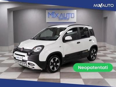 Nuova Fiat Panda Cross Cross 69 CV (50 kW) 2025 Bianco Utilitaria