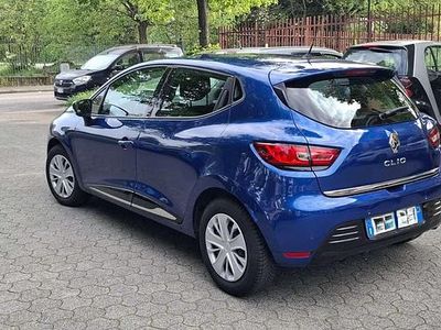 Usata Renault Clio IV Life 90 CV (66 kW) 2019 Blu/azzurro Berlina
