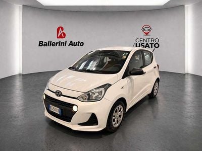 Usata Hyundai i10 Comfort 67 CV (49 kW) 2017 Bianco Utilitaria