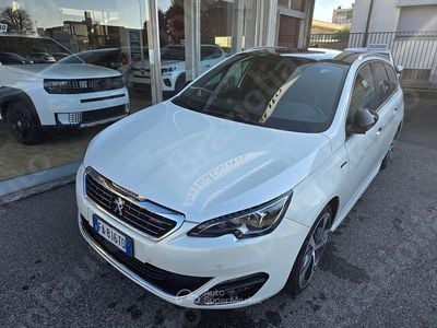 Usata Peugeot 308 GT-line 120 CV (88 kW) 2015 Bianco Station wagon