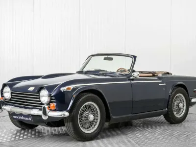 Usata Triumph TR 250 106 CV (77 kW) 1968 Altri Cabrio