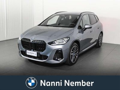 Grigio Nuova 2025 BMW 225 Active Tourer M Sport Monovolume | 46.400 € (Buon prezzo)