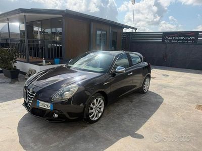 Usata Alfa Romeo Giulietta Sprint 120 CV (88 kW) 2014 Nero Utilitaria