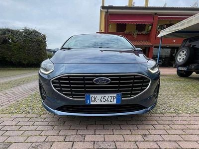 Usata Ford Fiesta Titanium 125 CV (91 kW) 2022 Blu/azzurro Utilitaria