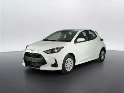 Nuova Toyota Yaris Active 92 CV (67 kW) 2026 Bianco Utilitaria