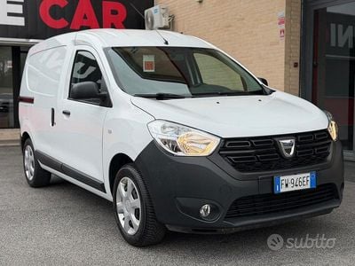 Usata Dacia Dokker 102 CV (75 kW) 2019 Bianco Monovolume