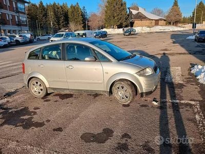 Usata Audi A2 75 CV (55 kW) 2001 Grigio Utilitaria