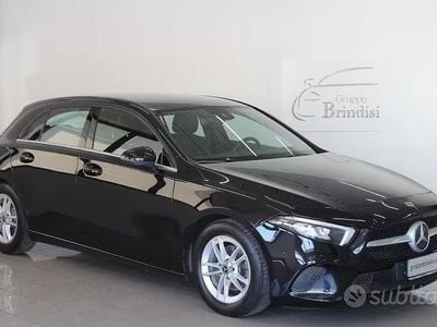 Begagnad Mercedes A180 Business 116 HK (85 kW) 2019 Svart Sedan