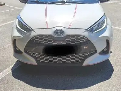 Usata Toyota Yaris Hybrid Sport 116 CV (85 kW) 2023 Berlina