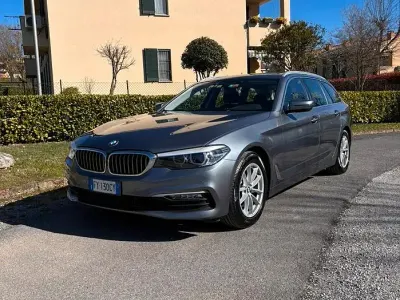 Usata BMW 520 190 CV (139 kW) 2019 Grigio Station wagon