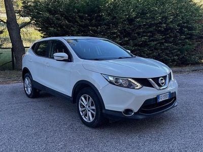 Usata Nissan Qashqai 110 CV (80 kW) 2016 Bianco SUV
