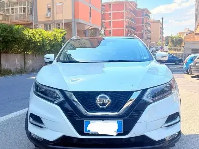 Usata Nissan Qashqai 2018 Bianco SUV